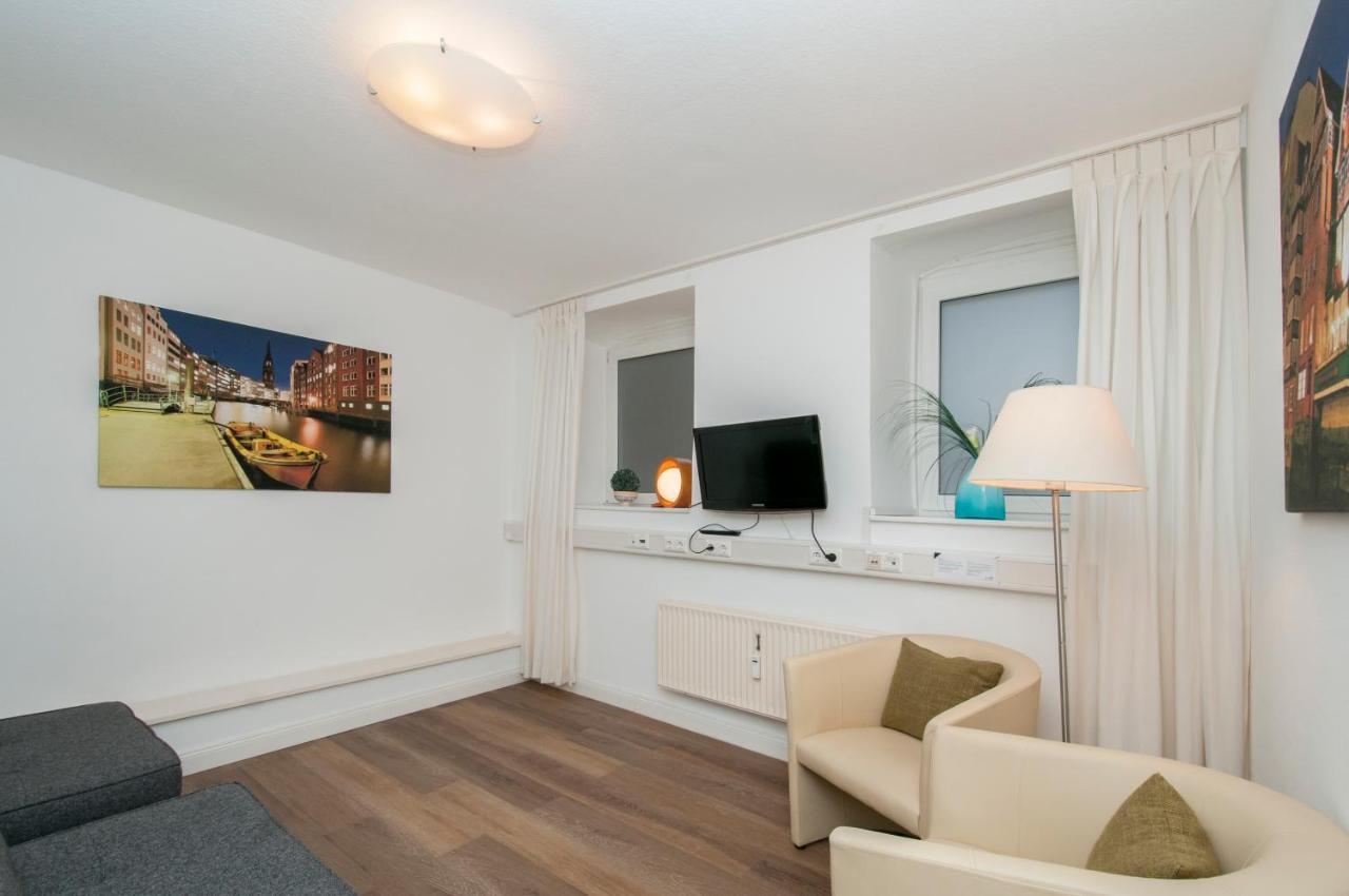 Appartements In Der Historischen Deichstrasse Contactless Check In Hamburg Room photo