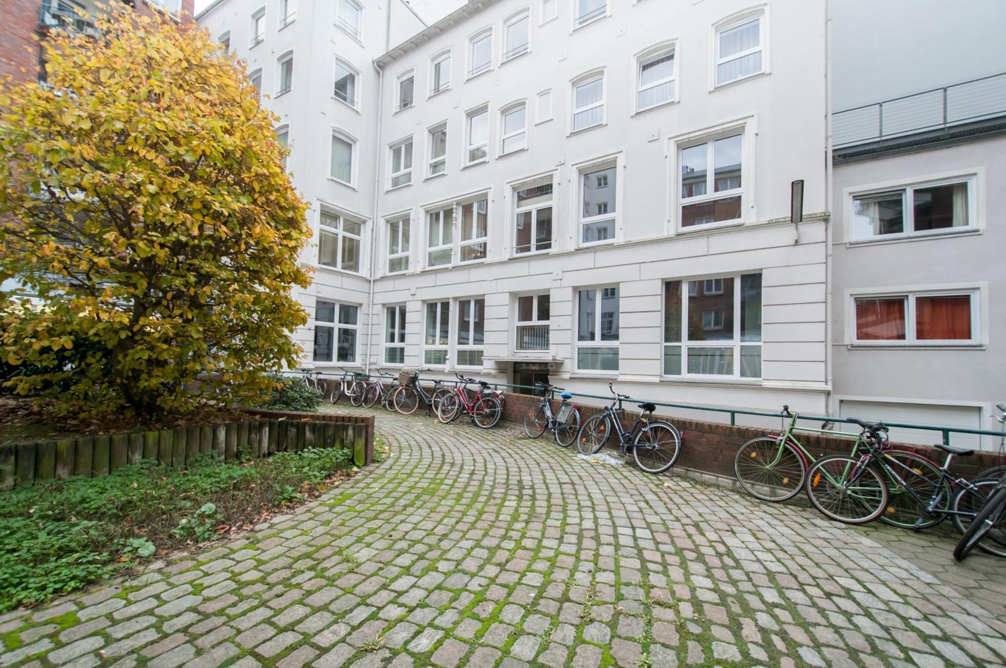Appartements In Der Historischen Deichstrasse Contactless Check In Hamburg Exterior photo